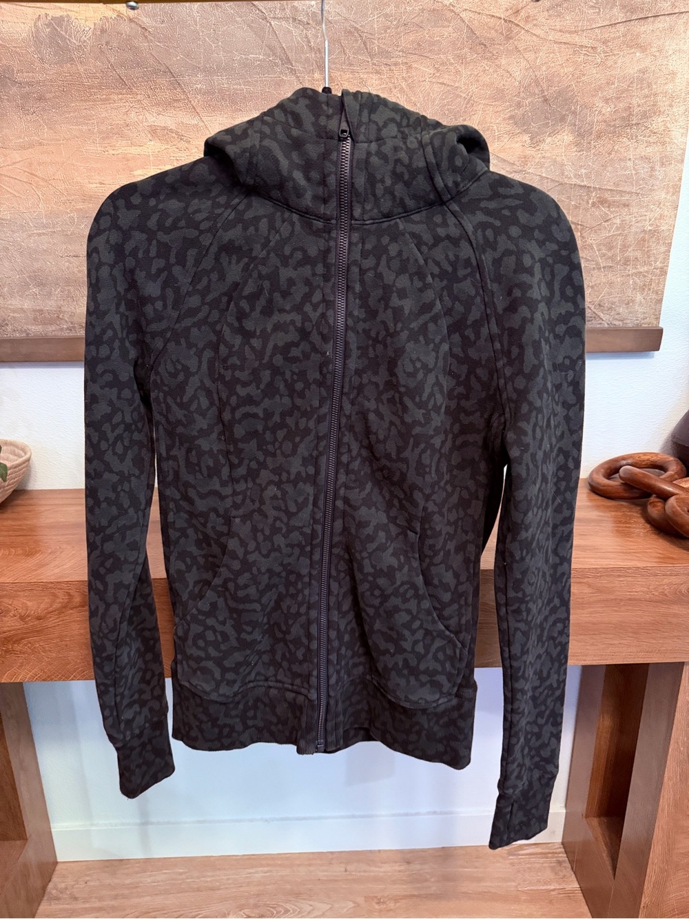 Lululemon Scuba Hoodie Size 4